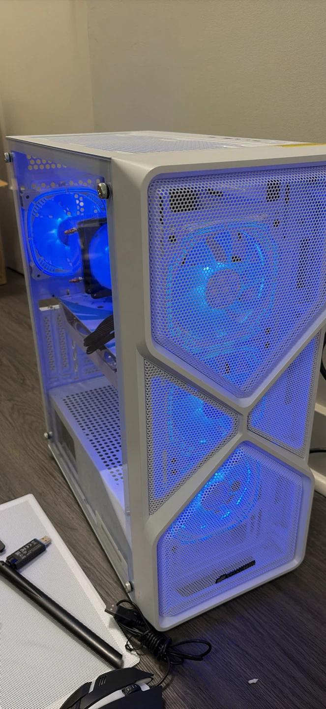 Custom Gaming PC Intel Core i7-4770 AMD Radeon RX 7600 - photo 3