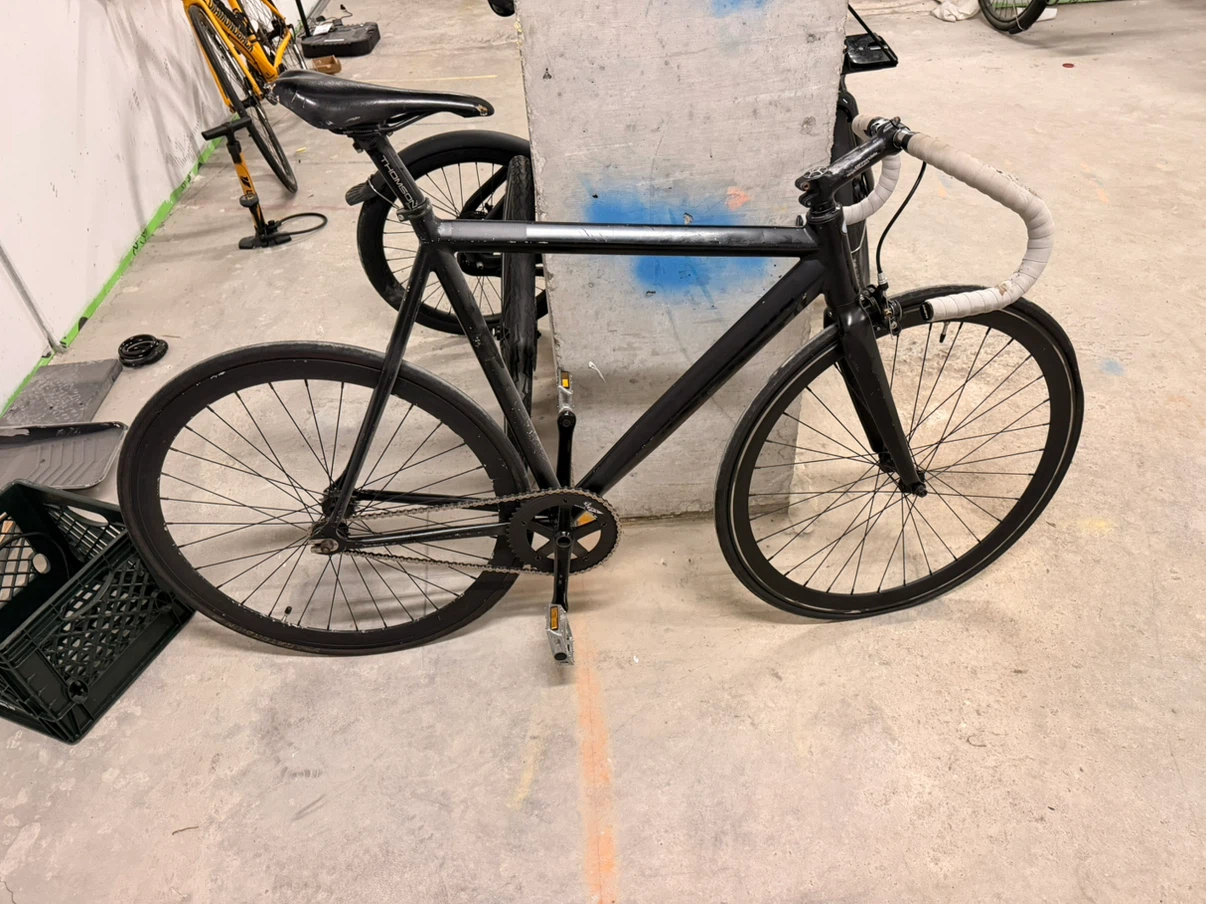 Throne Fixed Gear Bike - photo 2
