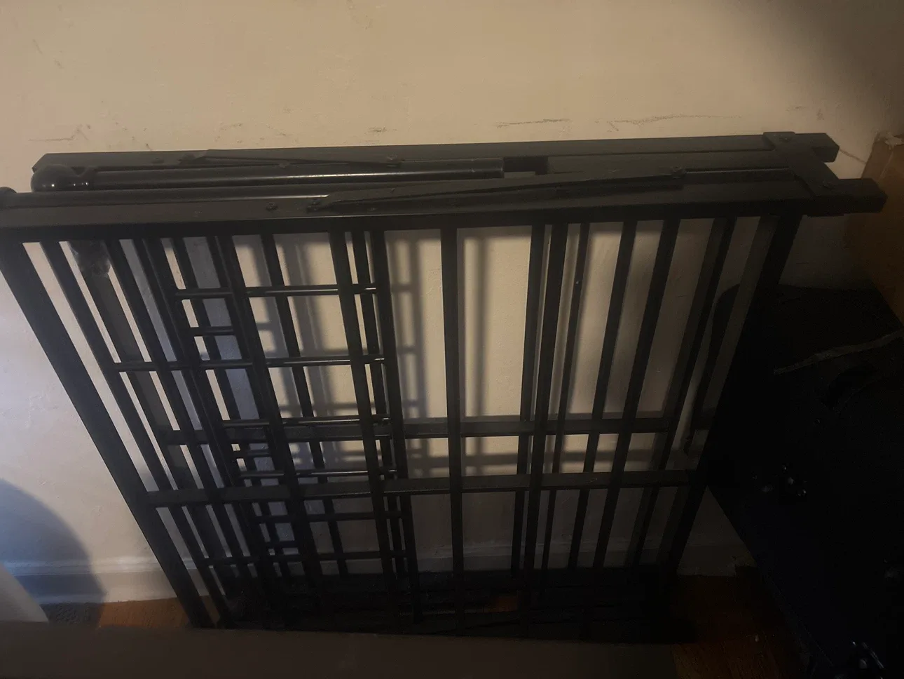 Black Metal Foldable Bed Frame twin