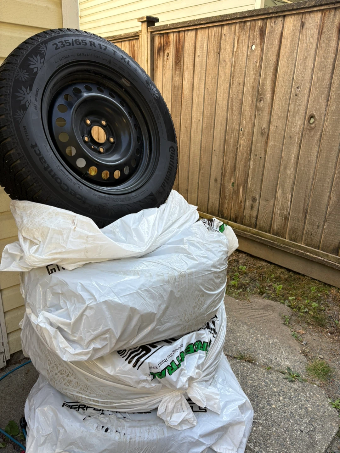 Continental IceContact XTRM Tires 235/65 R17