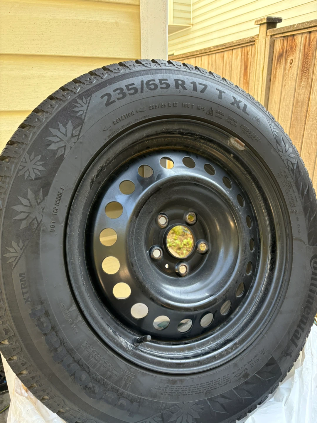 Continental IceContact XTRM Tires 235/65 R17 - photo 2