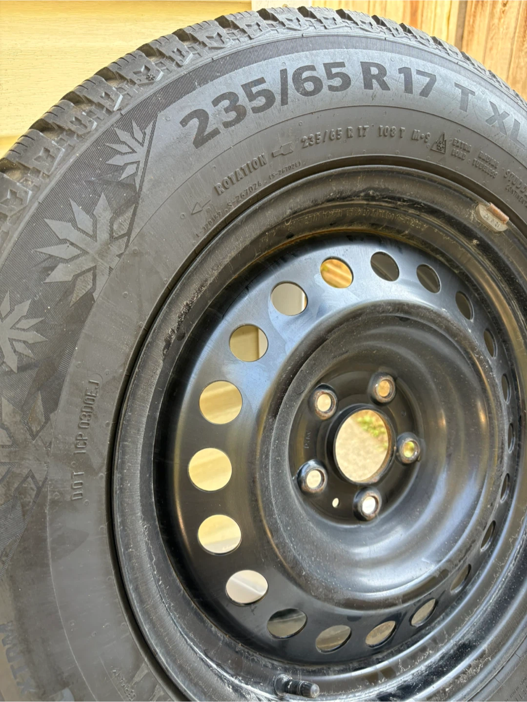 Continental IceContact XTRM Tires 235/65 R17 - photo 3