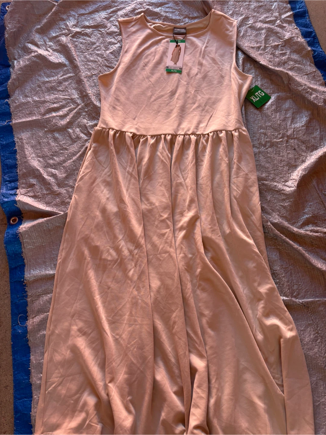 32 Degrees Cool Sleeveless Maxi Dress