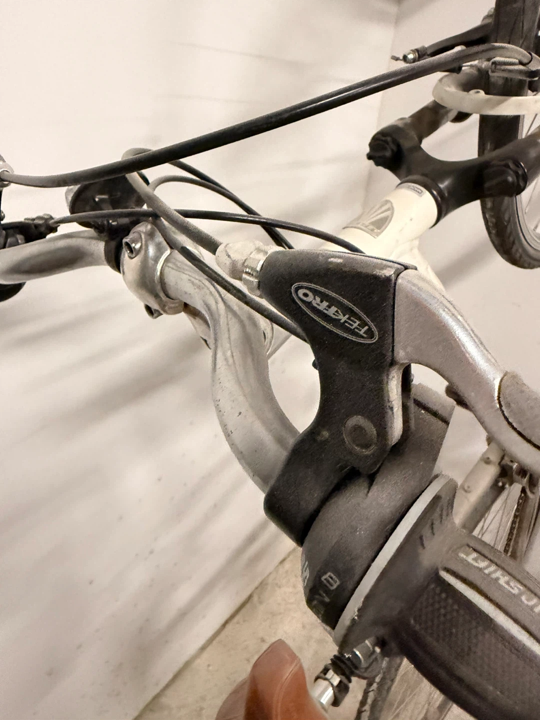 Trek 7200 Hybrid Bike - photo 4