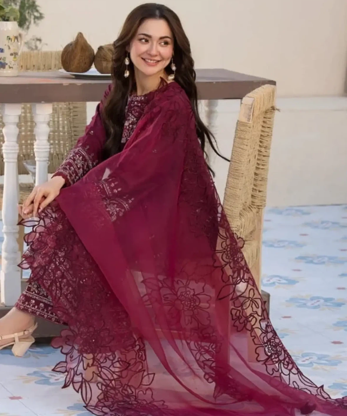 Maroon Embroidered Three-Piece Suit - photo 2