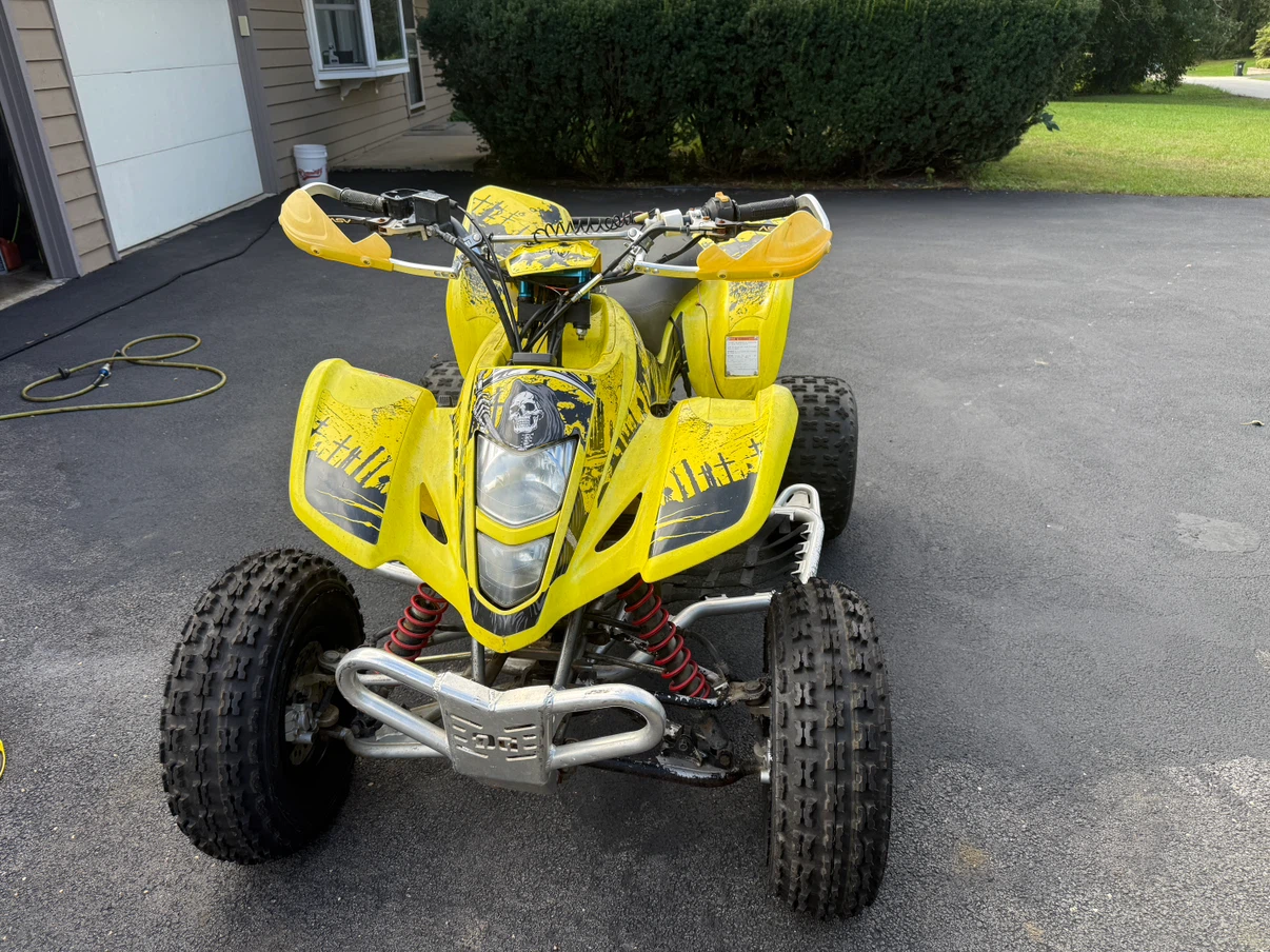 Suzuki LT-Z400 QuadSport ATV - photo 2
