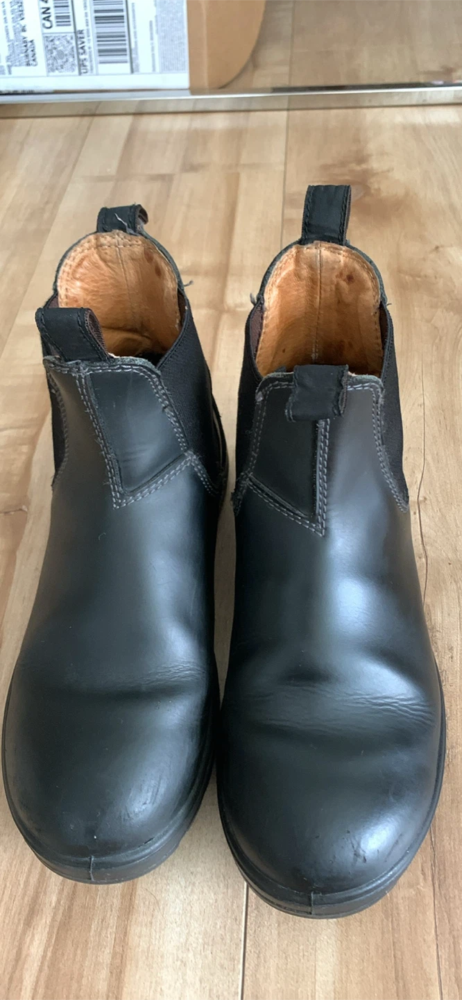 Black Chelsea Boots with 3M Thinsulate
