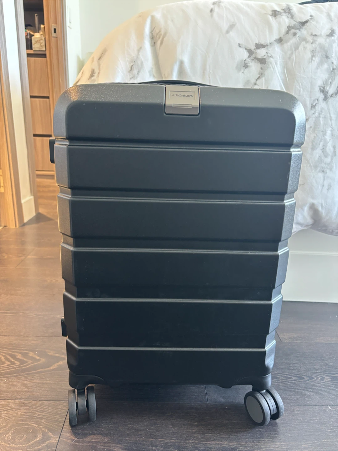 Kroser Black Hard-Shell Carry-On Luggage