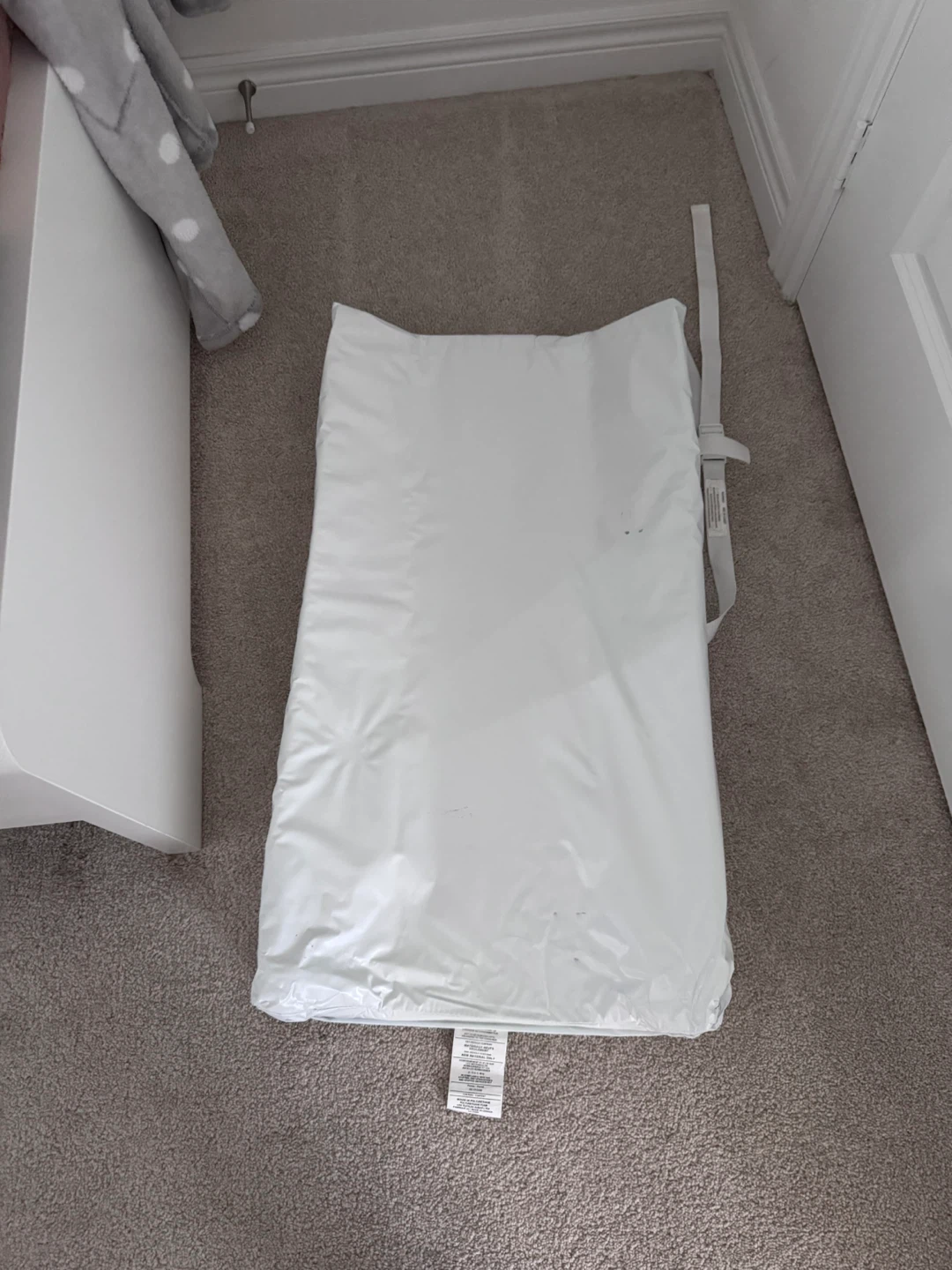 Changing pad - photo 2
