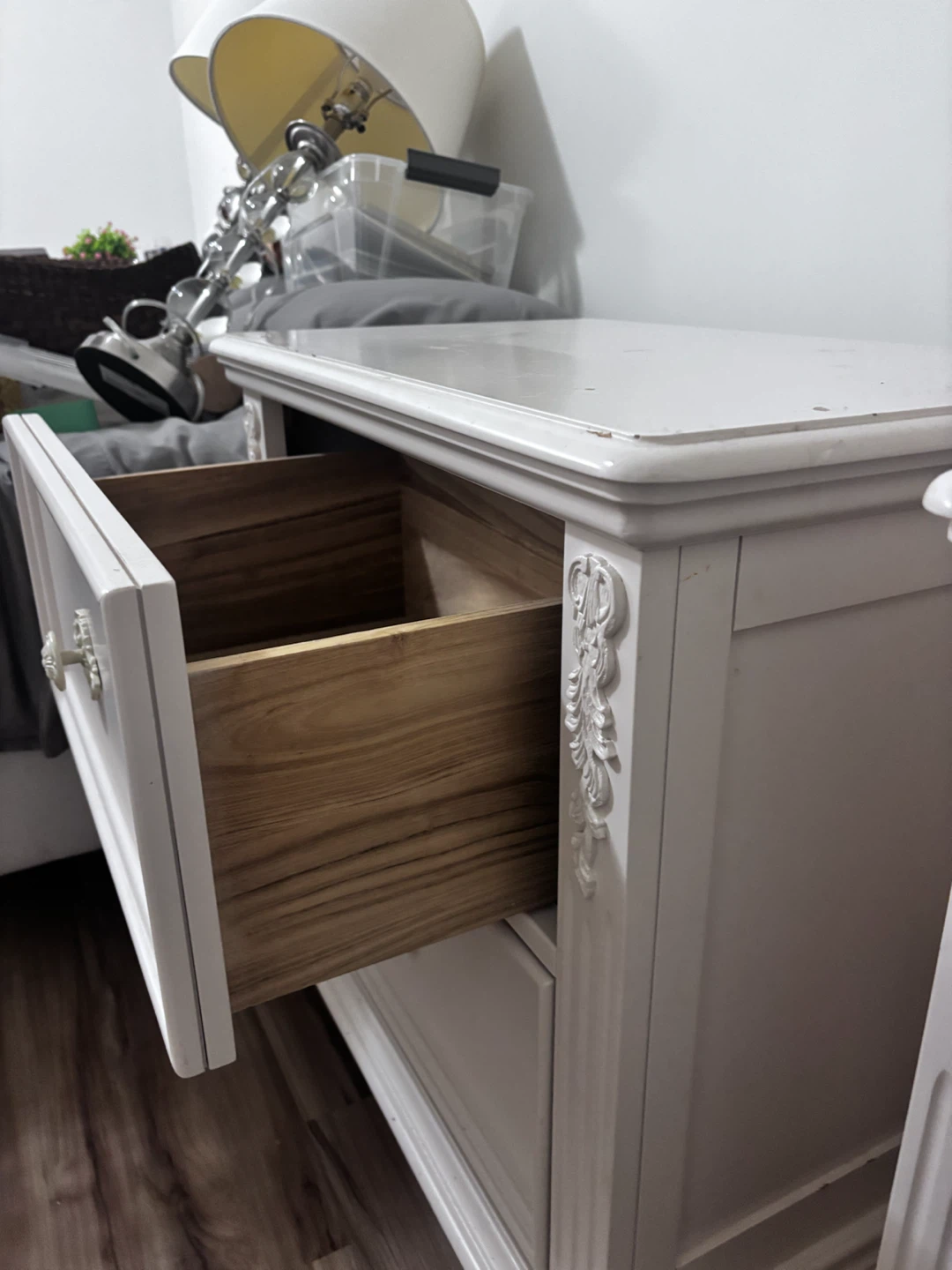 Pair of Home Meridian Villa Night Stands - photo 2