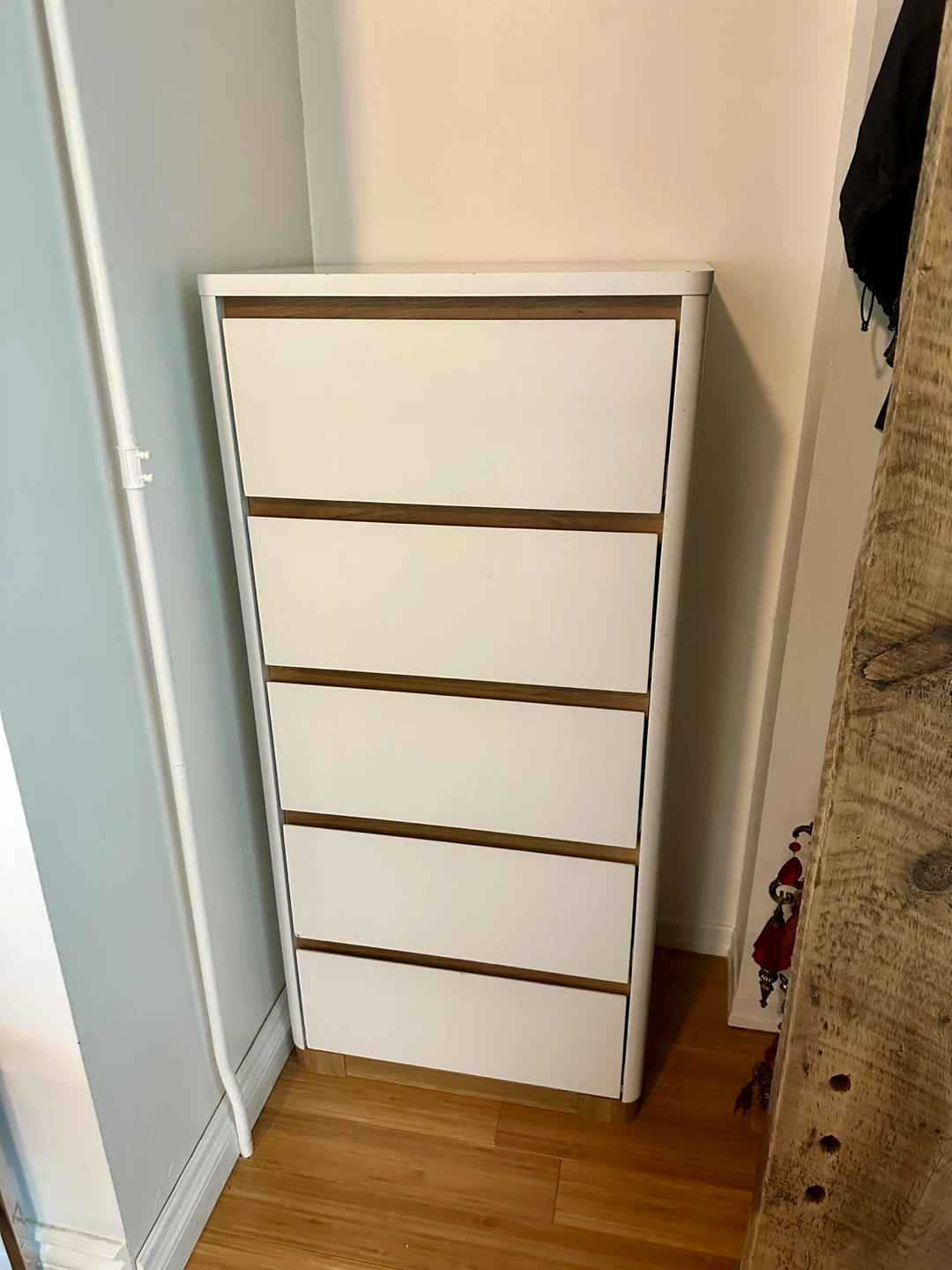 MODERN WHITE LAMINATE WALNUT WOOD TALL BOY DRESSER