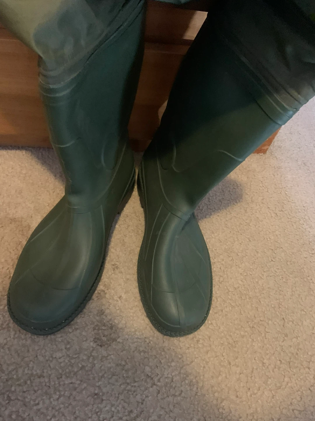 Green Chest Waders Size 10