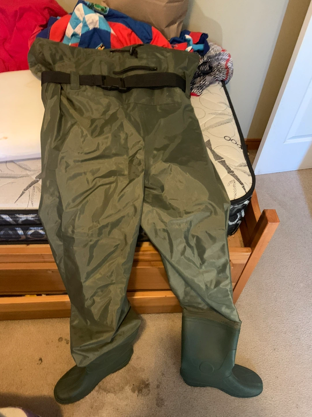 Green Chest Waders Size 10 - photo 3
