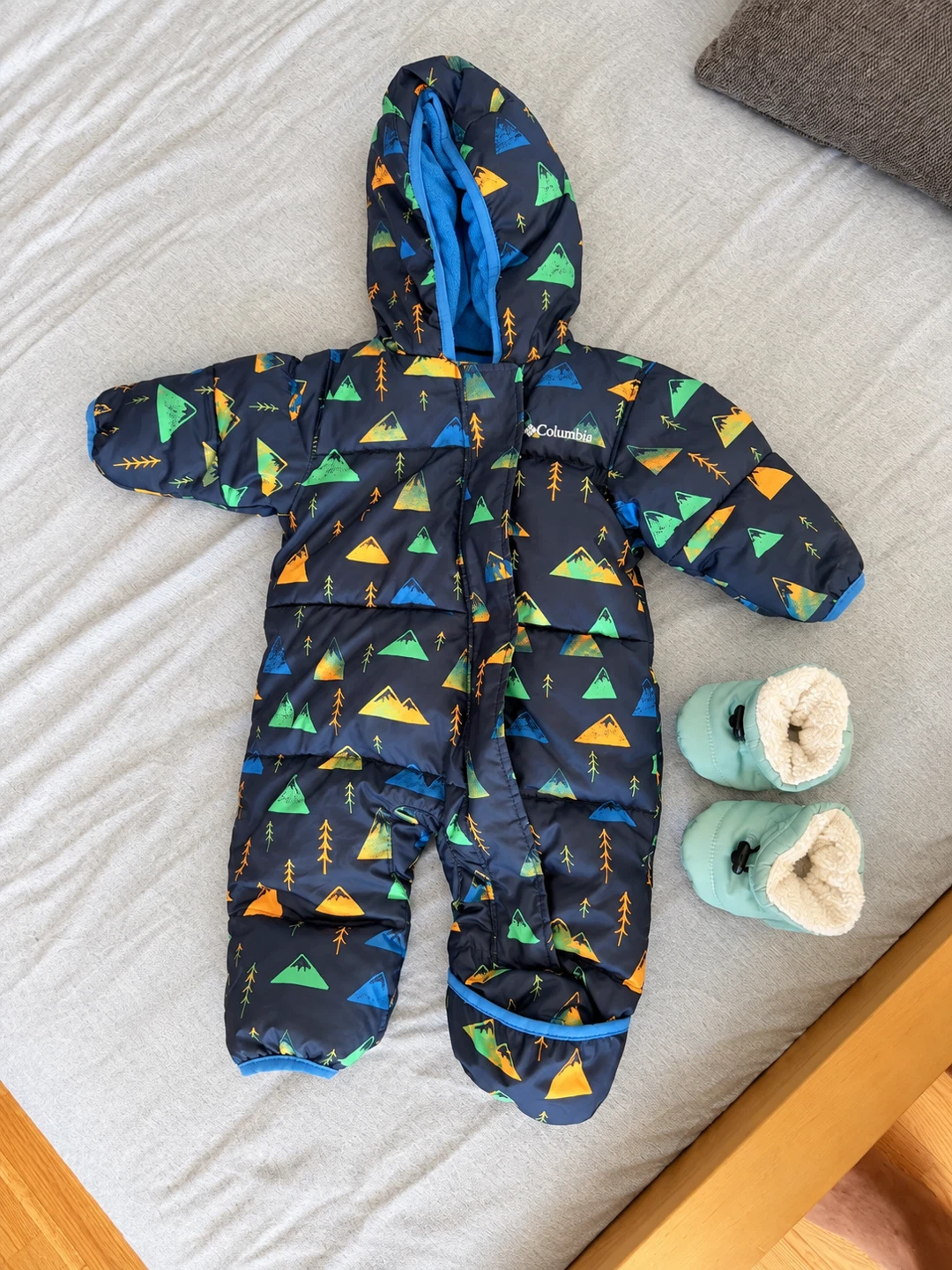Columbia Infant Bunting Suit 3-6 Months