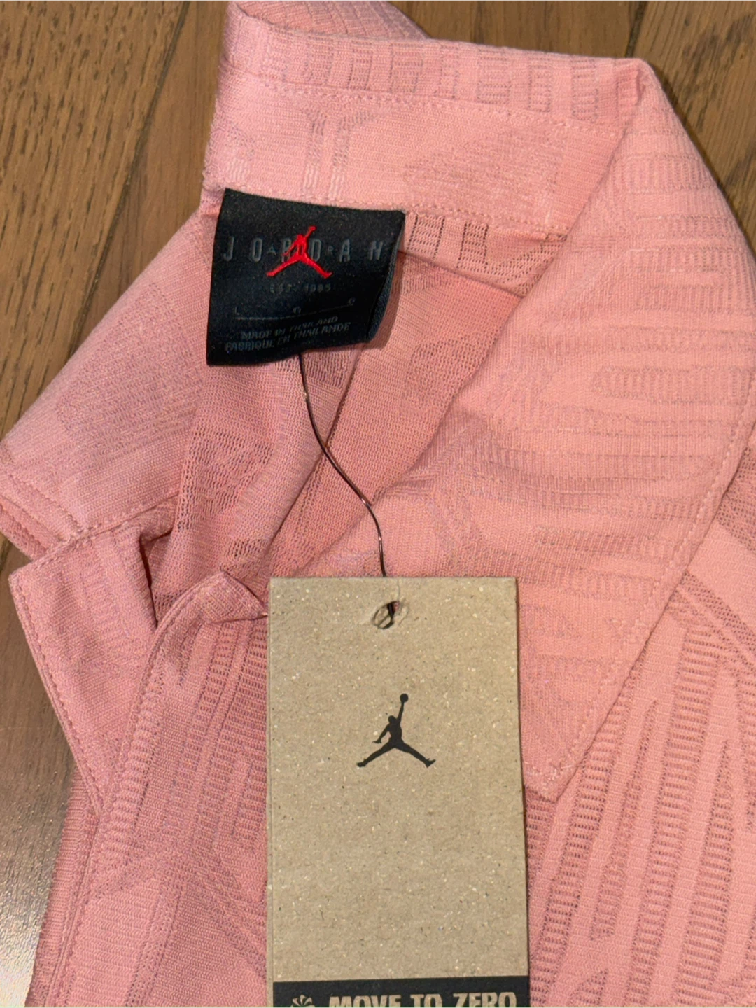 Jordan Pink Shirt and Shoes Retro 3 - photo 4