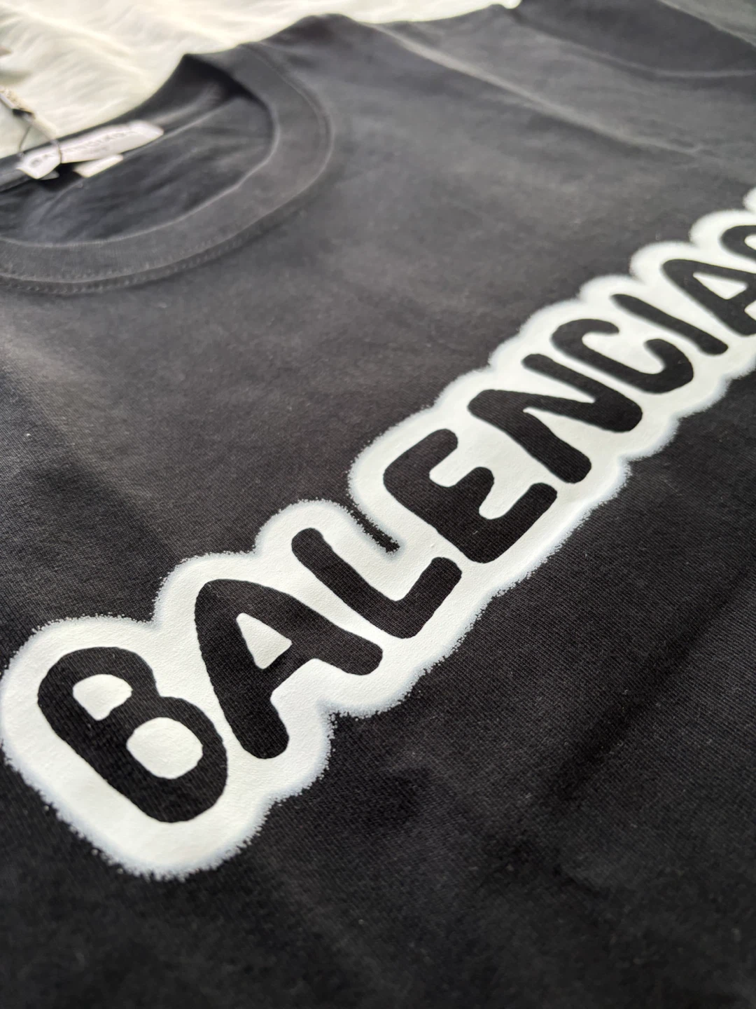 T-Shirt Black - photo 4