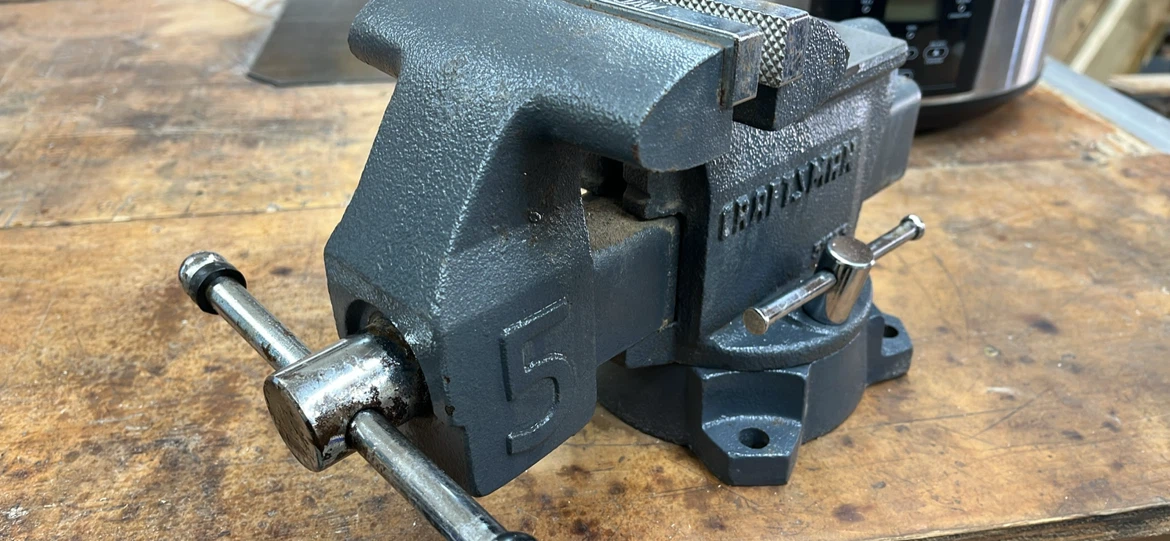 Vintage Craftsman 5-inch Bench Vise - photo 2