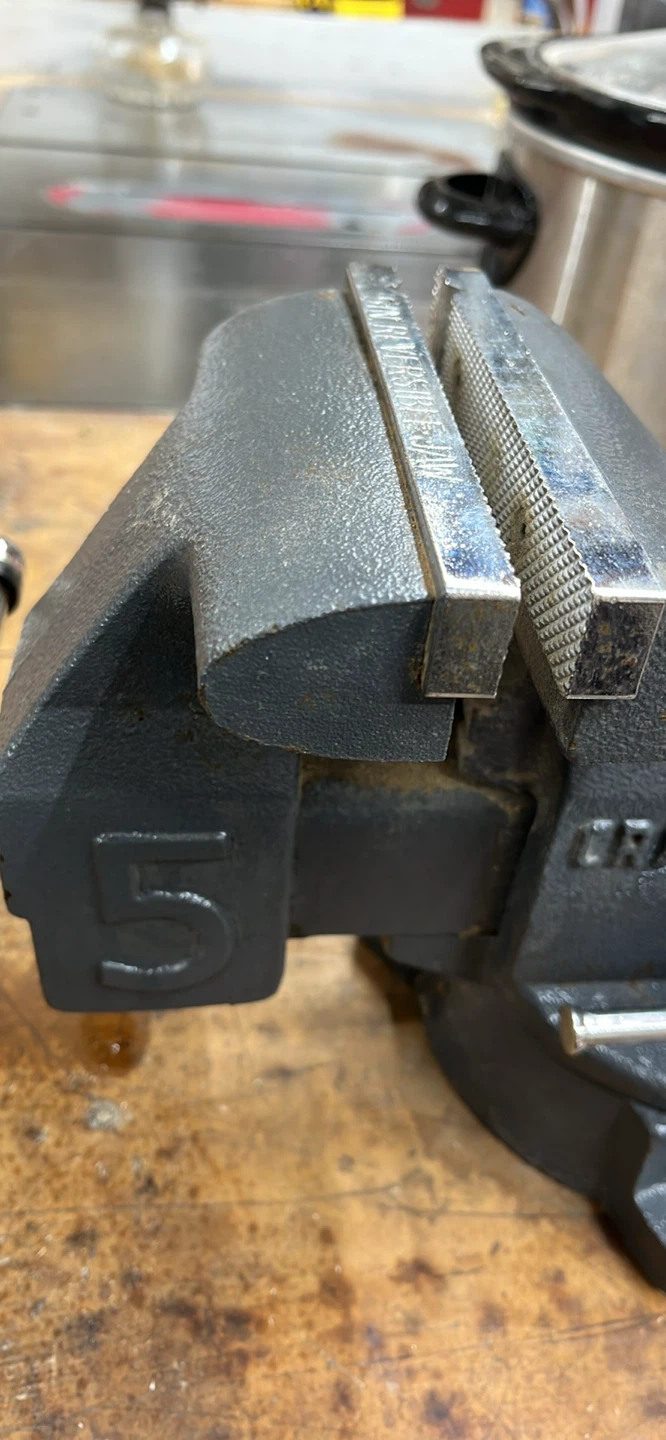 Vintage Craftsman 5-inch Bench Vise - photo 4