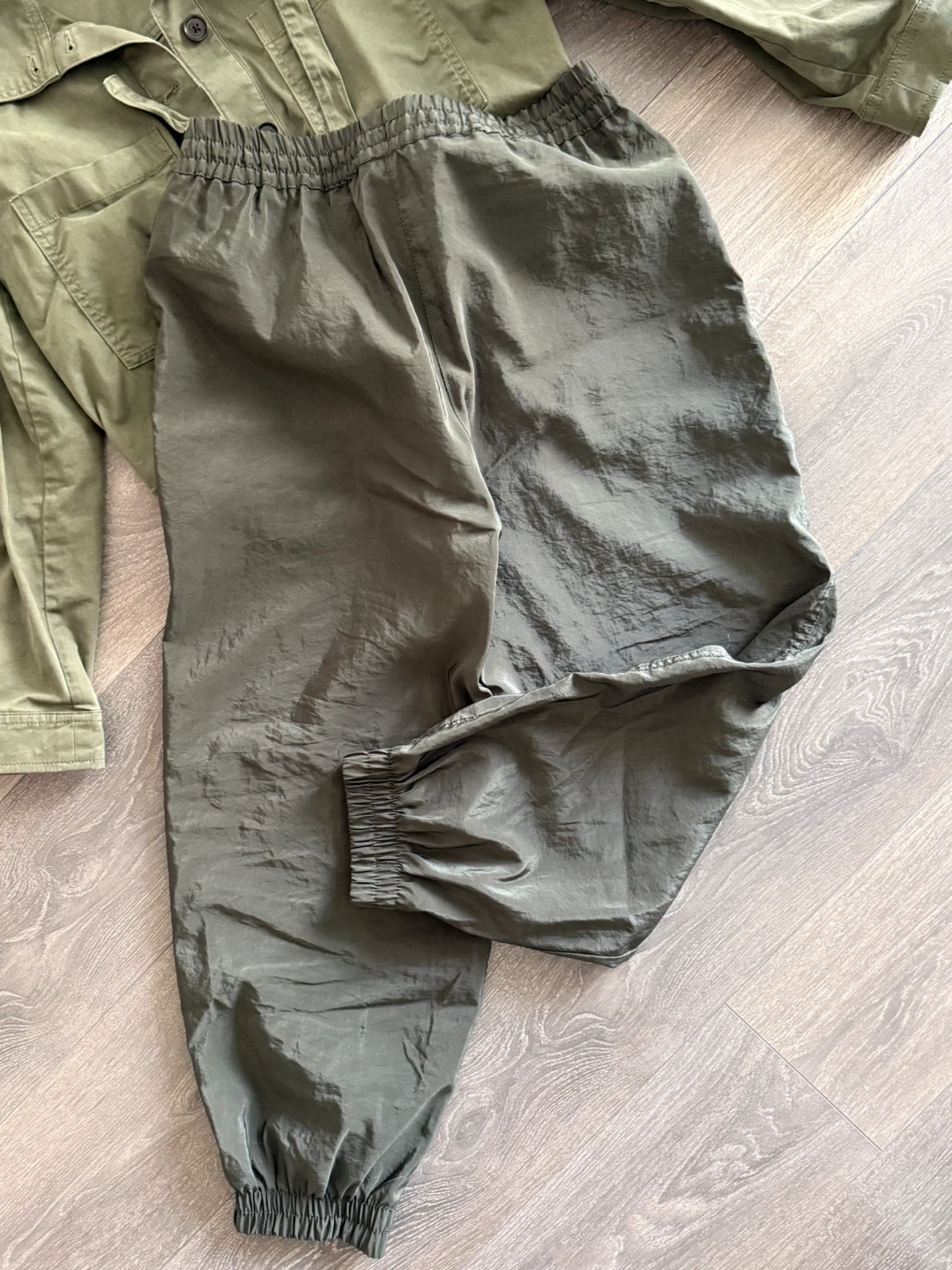 Zara Olive Green Joggers Size Medium - photo 4
