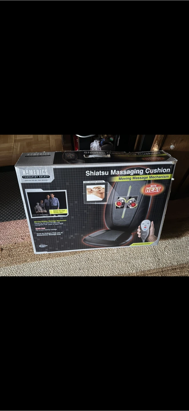 Massage cushion