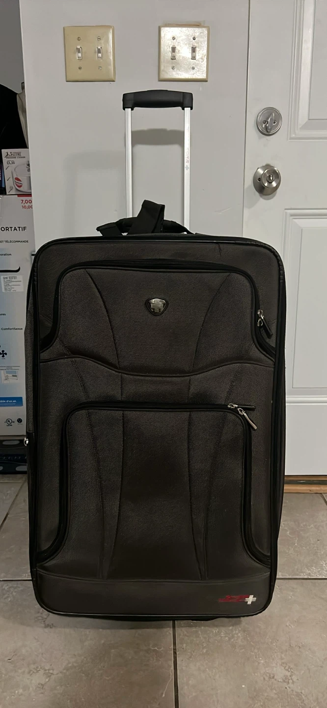Swiss Travel Luggage - photo 3