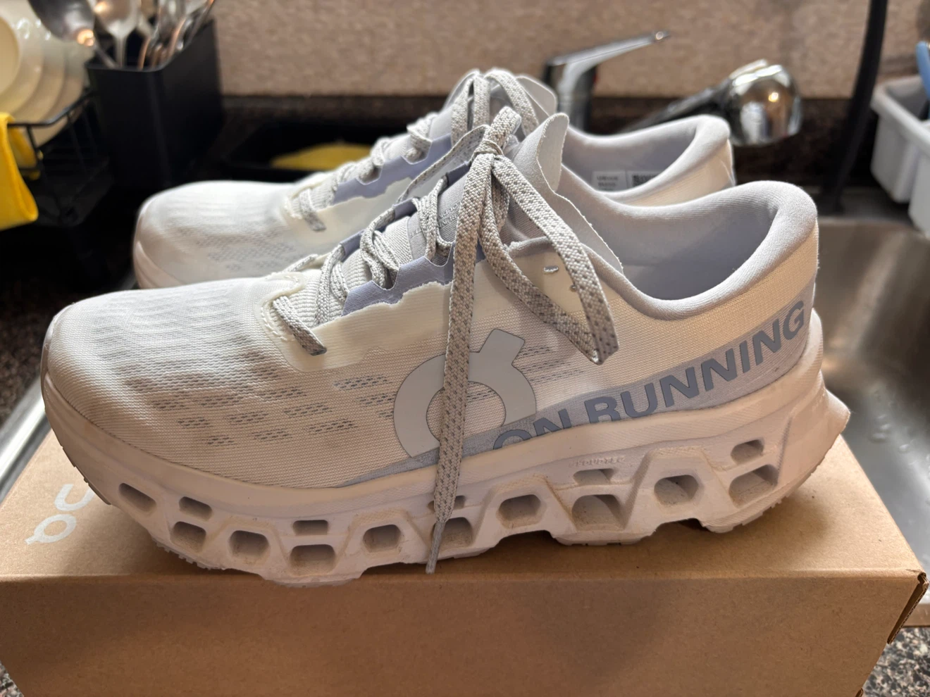 On Cloud Running Shoes in White Lady us Size 8