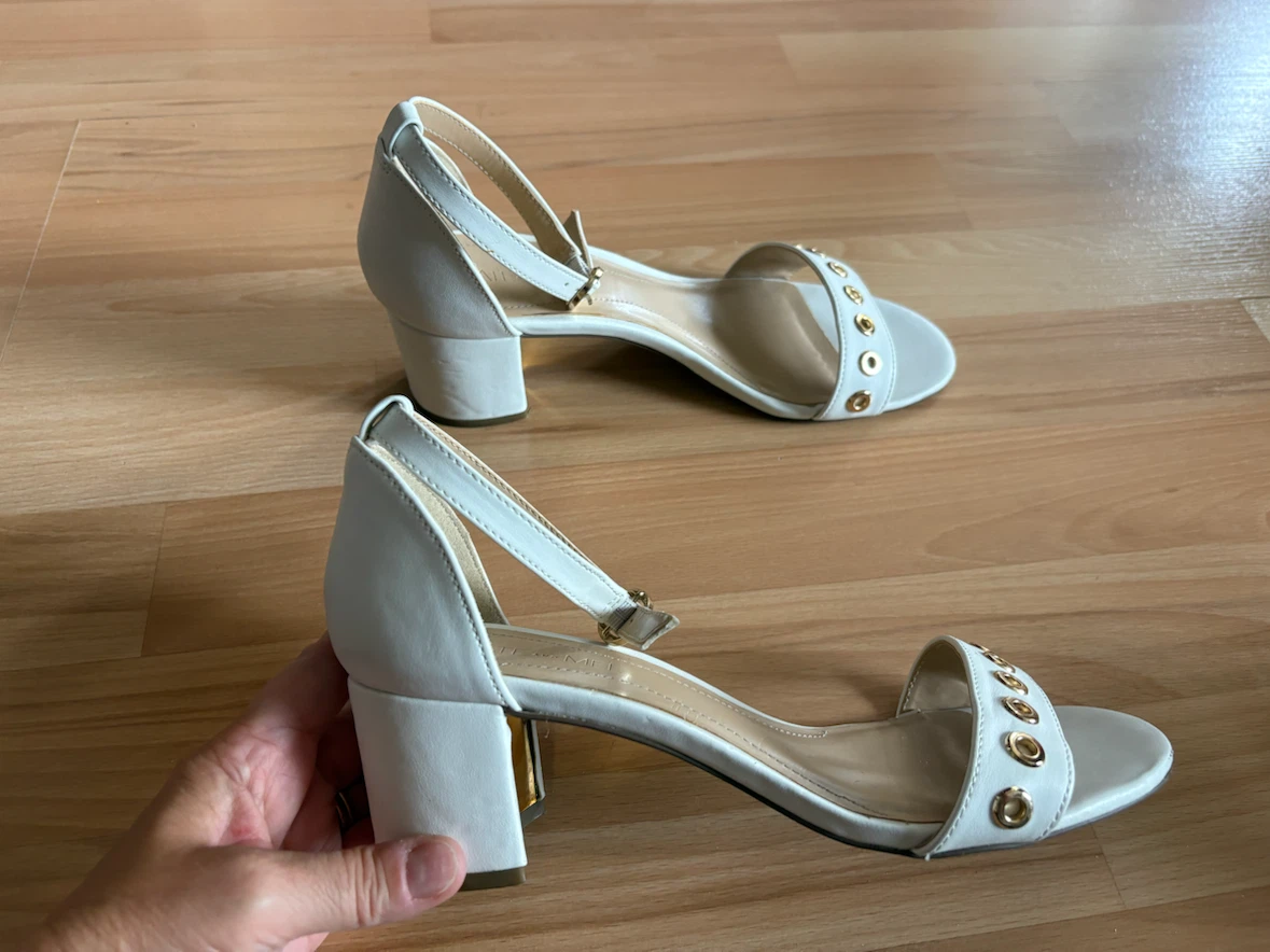 Womens Ankle Strap Chunky Block Heels Size 7 - photo 2