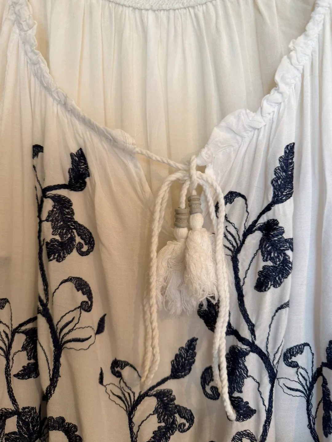White Tunic with Navy Blue Floral Embroidery - photo 3