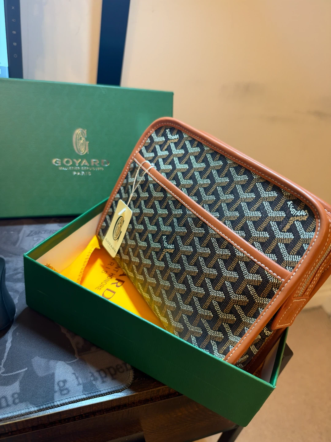 Goyard Pouch with Original Box - photo 2