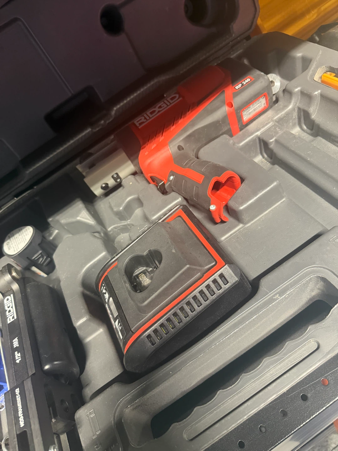 RIDGID RP 240 Press Tool Kit - photo 3