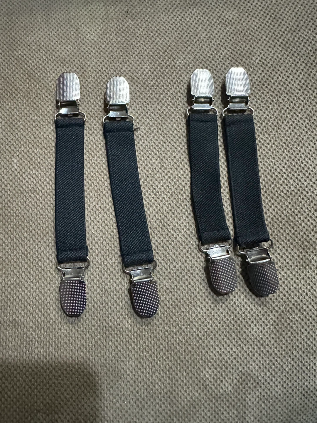 2 pairs Winter Mitten Clips Elastic Gloves Clips for Toddler