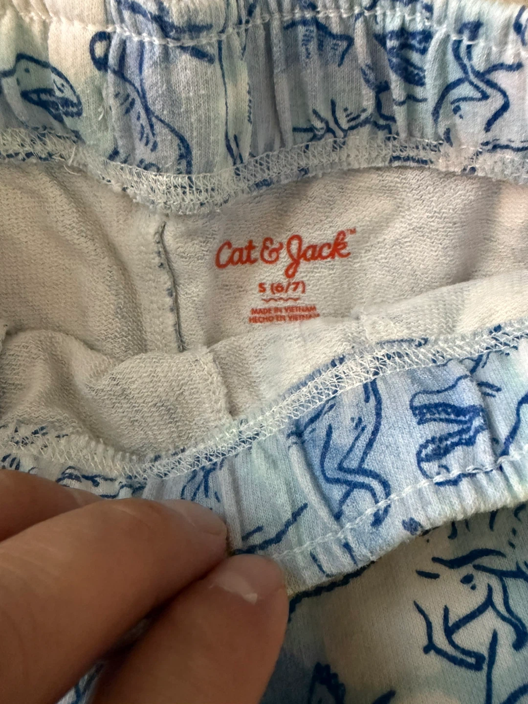 Cat & Jack Dinosaur Shorts Size 6/7 - photo 2