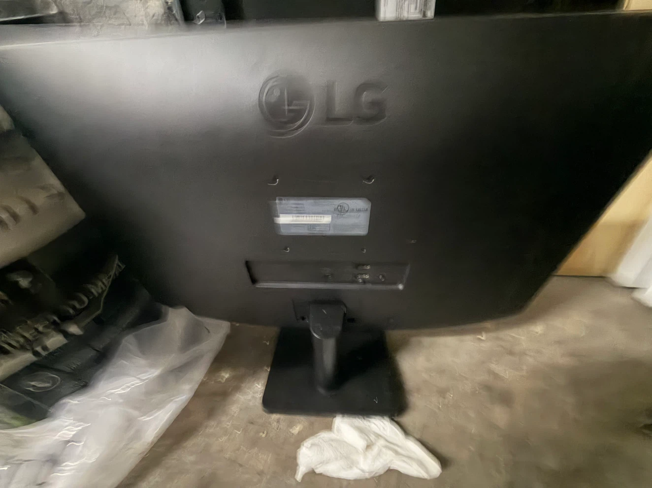 LG and acer Computer Monitor - photo 2