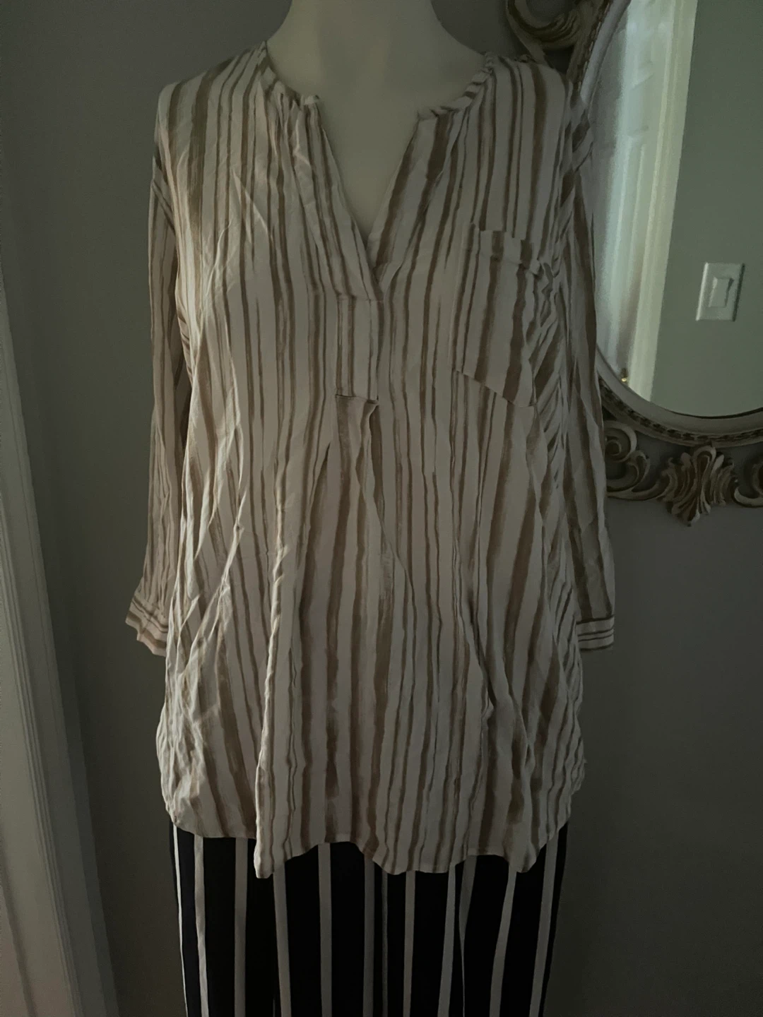 Striped blouse with three-quarter sleeves - photo 2