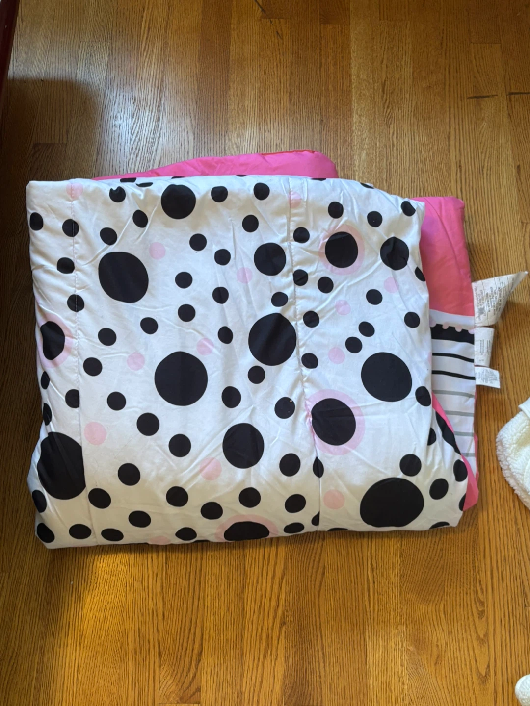 Kids bed blanket and bed sheet