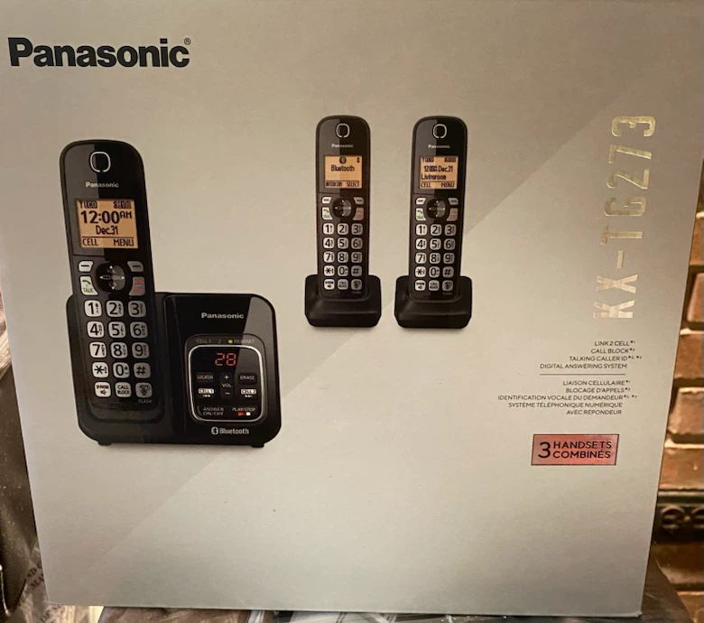 Panasonic KX-TG273 Cordless Phone System
