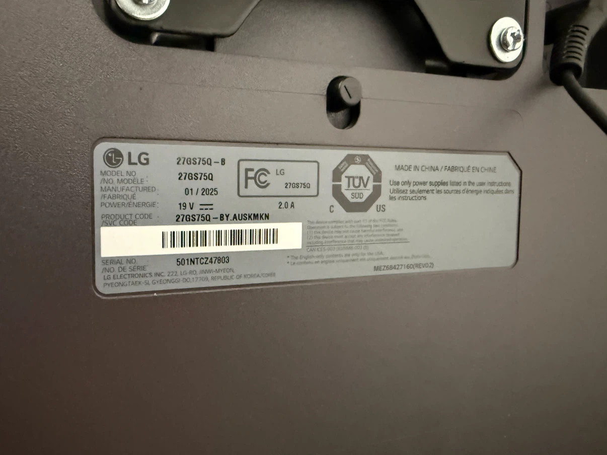 LG UltraGear Gaming Monitor - photo 2