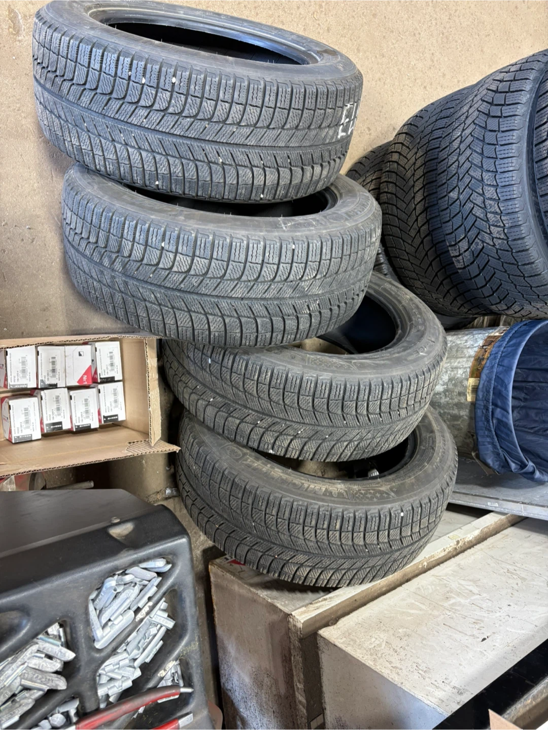 Tires 235/55 R17