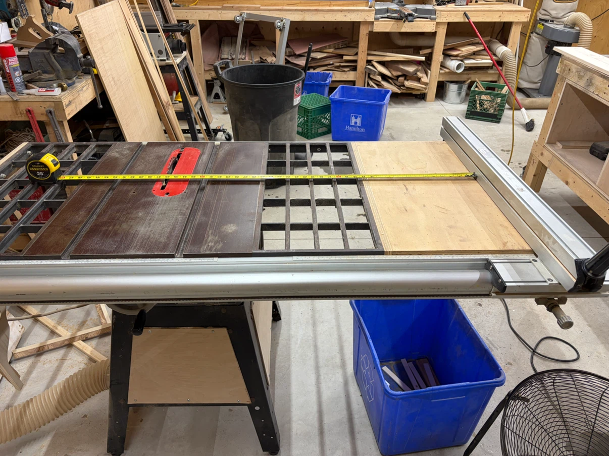 Central Machinery Table Saw Item #46813 - photo 3