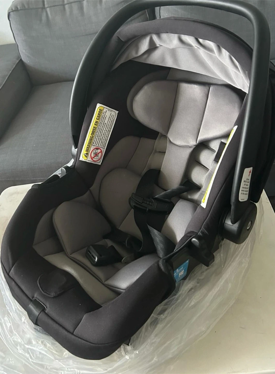 Safety 1st OnBoard 35 LT Infant Car Seat with Base