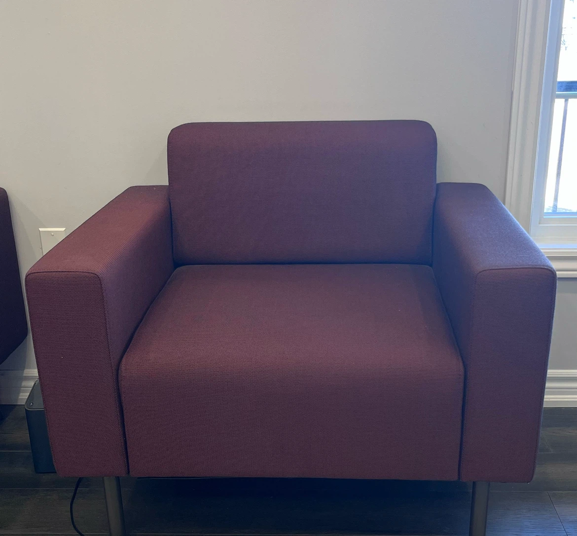 Two plum coloured armchairs - photo 2