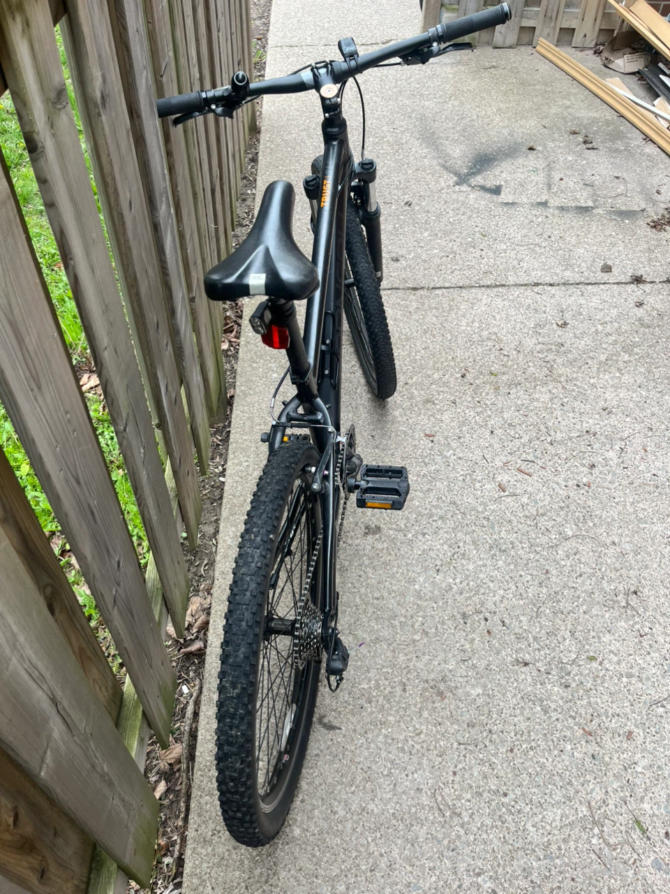 26” wheels 16” frame decent level