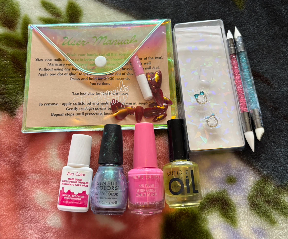 Nail polish lot