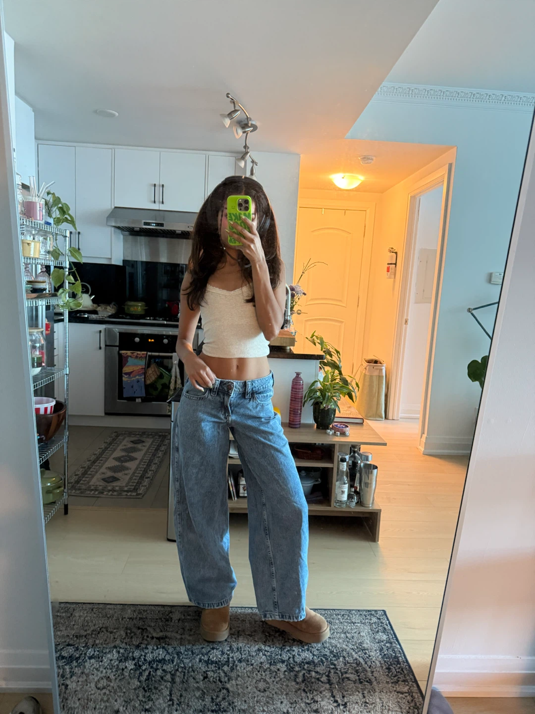 Hollister Low-Rise Super Baggy Jeans 00R