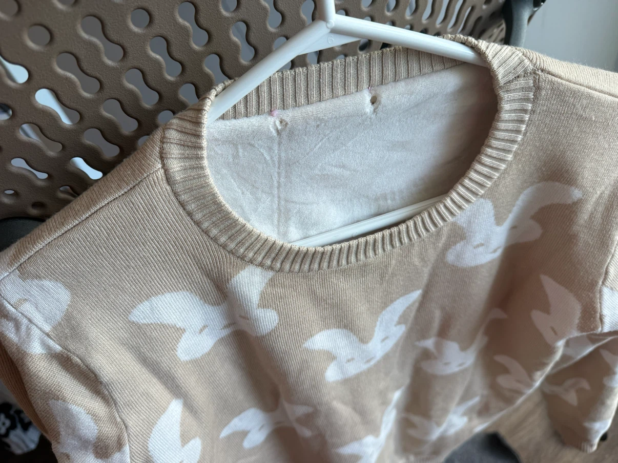 Two Assorted Crewneck Sweatshirts - photo 5