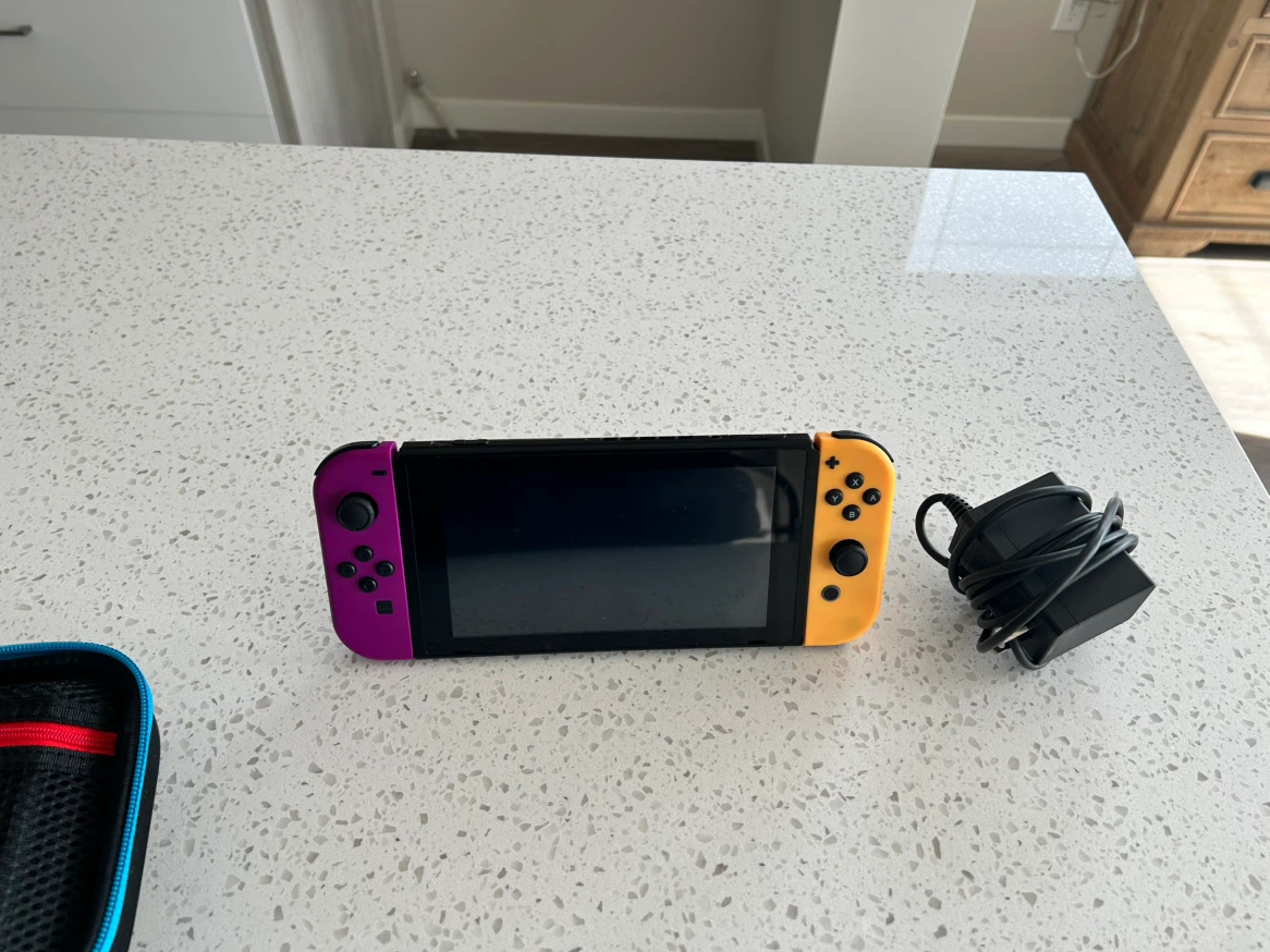 Nintendo Switch Console Bundle - photo 4