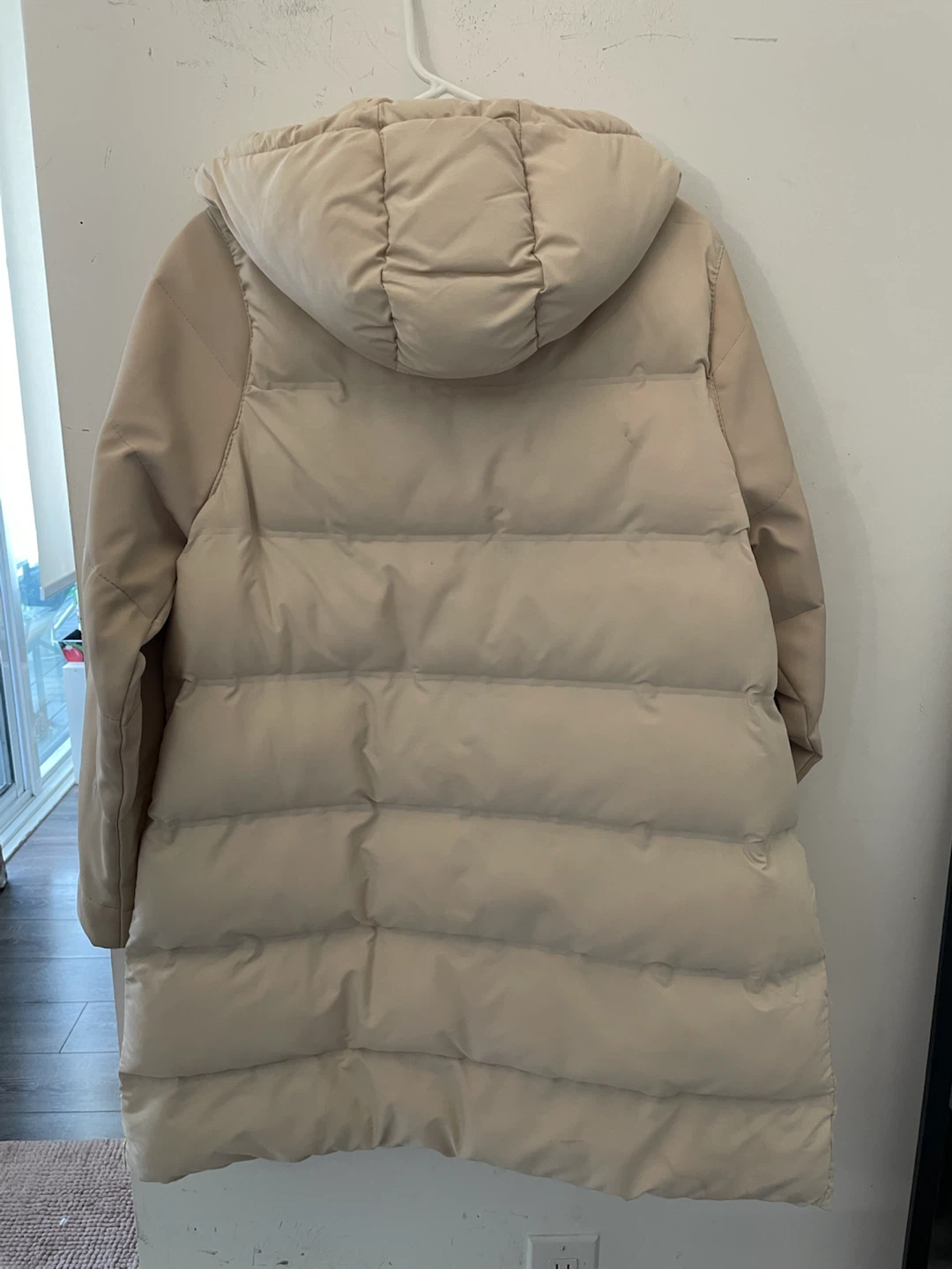 Zara Beige Puffer Coat with Real Leather Sleeves - photo 5