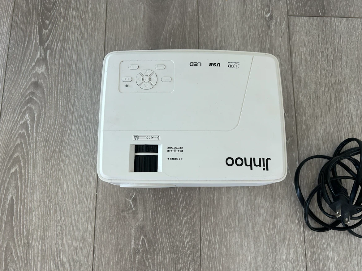 Jinhoo LCD LED Projector - photo 2