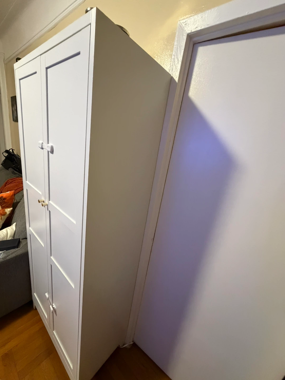 Cabinet storage - photo 2