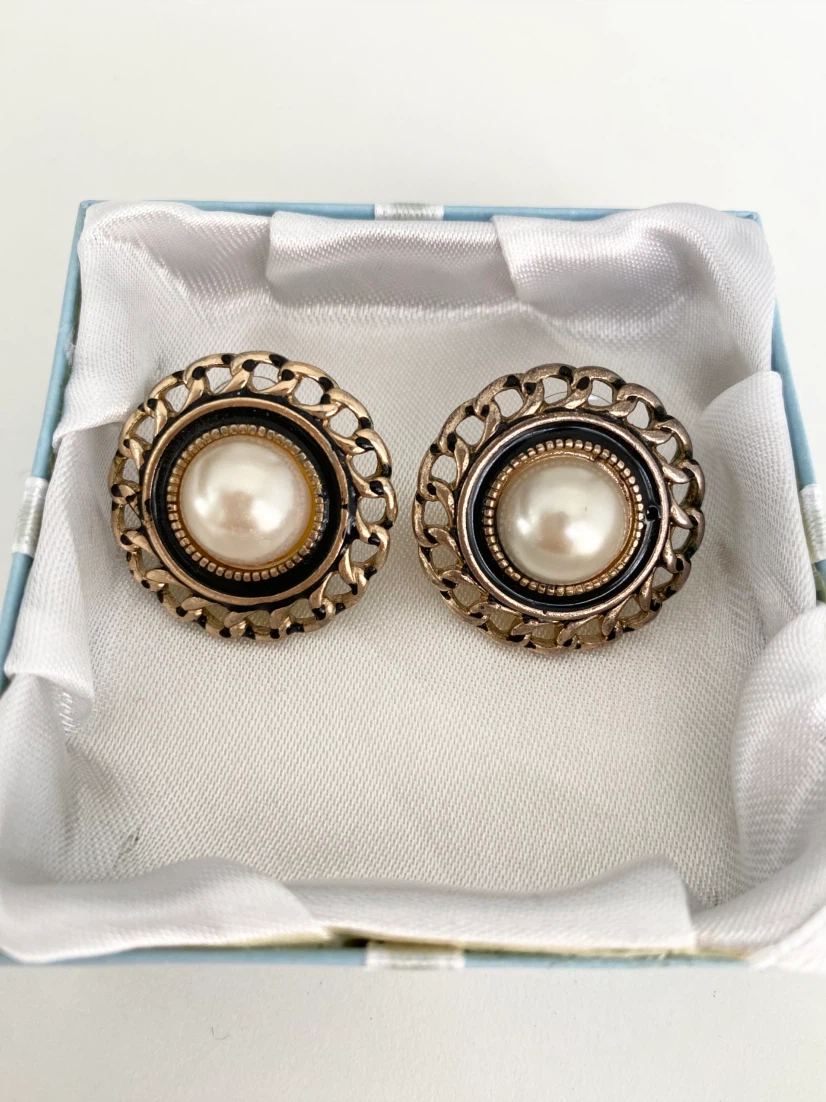 Gold Chunky Round Stud Earrings